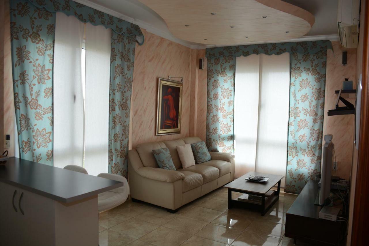 The Confort House San Bartolomé Extérieur photo